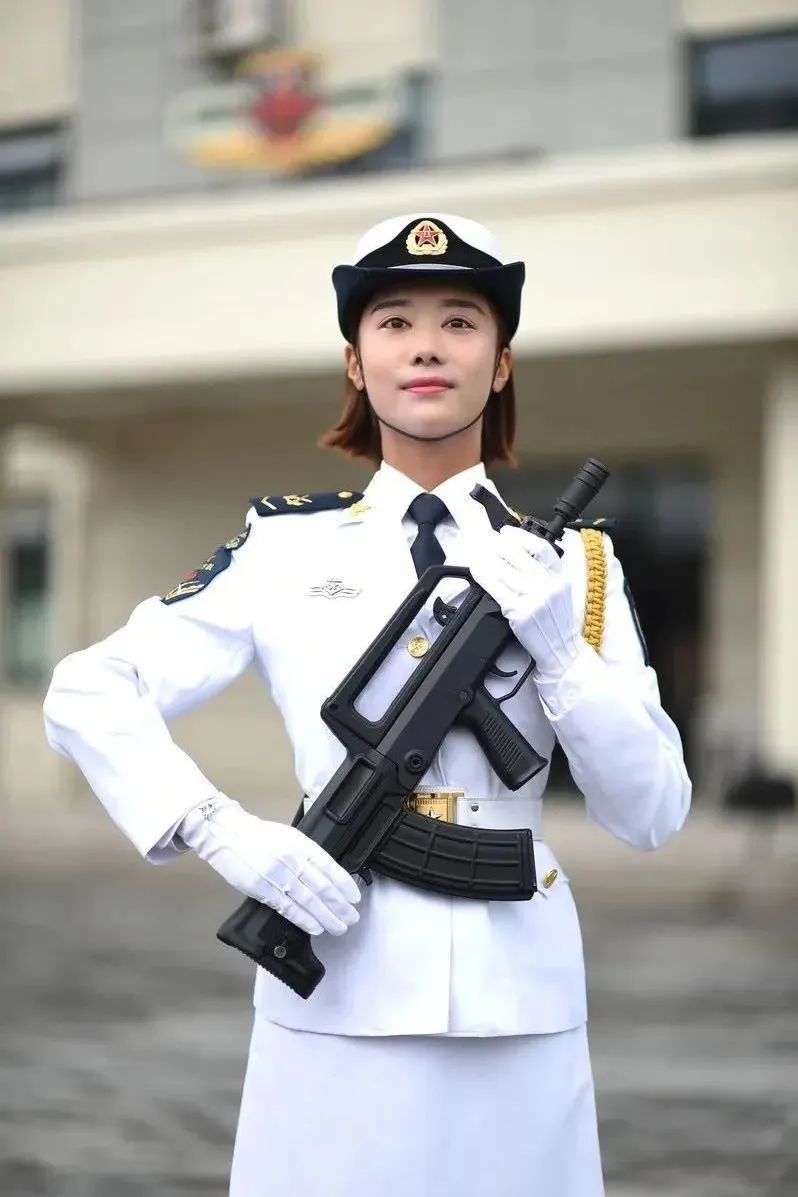 中国最美海军女兵壁纸图片的魅力与影响，中国海军女兵壁纸图片的魅力与影响力