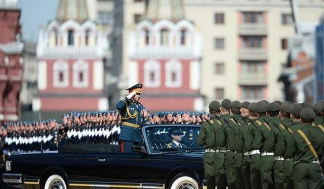 韩国阅兵仪式，美国带队的特殊观察，韩国阅兵仪式，美国带队特别观察团揭秘