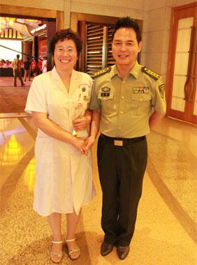 中央卫视军事频道主持人的风采，中央卫视军事频道主持人风采展示