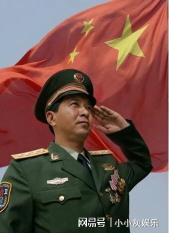 最新消息丁晓兵，一位英勇无畏的战士与时代的楷模，丁晓兵，英勇战士与时代楷模的辉煌事迹