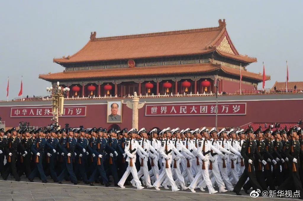 国庆70周年大阅兵完整版简介，国庆70周年大阅兵全程回顾与亮点解析