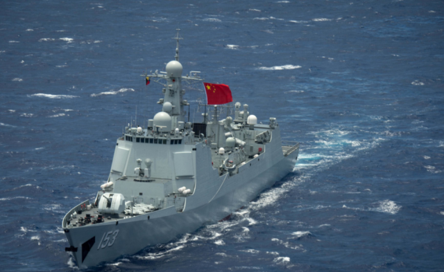探索中国海军的杰出代表，052C型驱逐舰的外形特征，中国海军杰出代表，揭秘052C型驱逐舰的外形特征