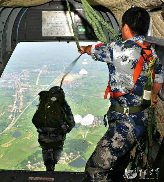 空降兵第十五军现任领导及部队概况，空降兵第十五军现任领导及部队概览