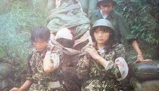 越南中国女兵海豹人，跨越国界的勇气与荣耀，越南中国女兵海豹人，跨越国界的勇气与荣耀之旅