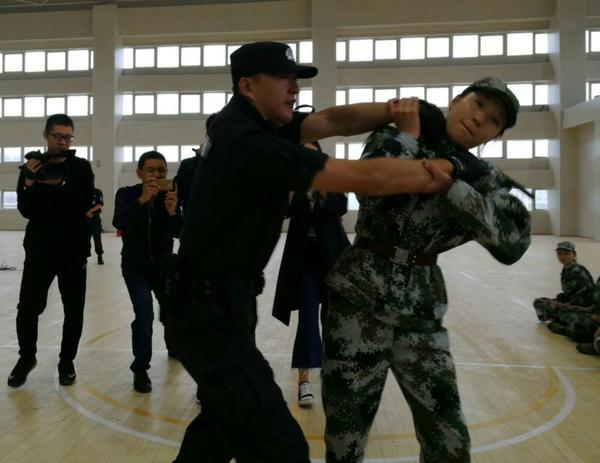 北京特警学院毕业后，职业前景与未来展望，北京特警学院毕业后职业前景与未来展望展望
