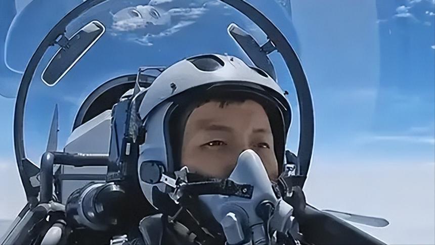 歼-16战机设计图，探索中国新一代战斗机的设计理念与技术革新，歼-16战机设计图揭秘，中国新一代战斗机的创新理念与技术革新
