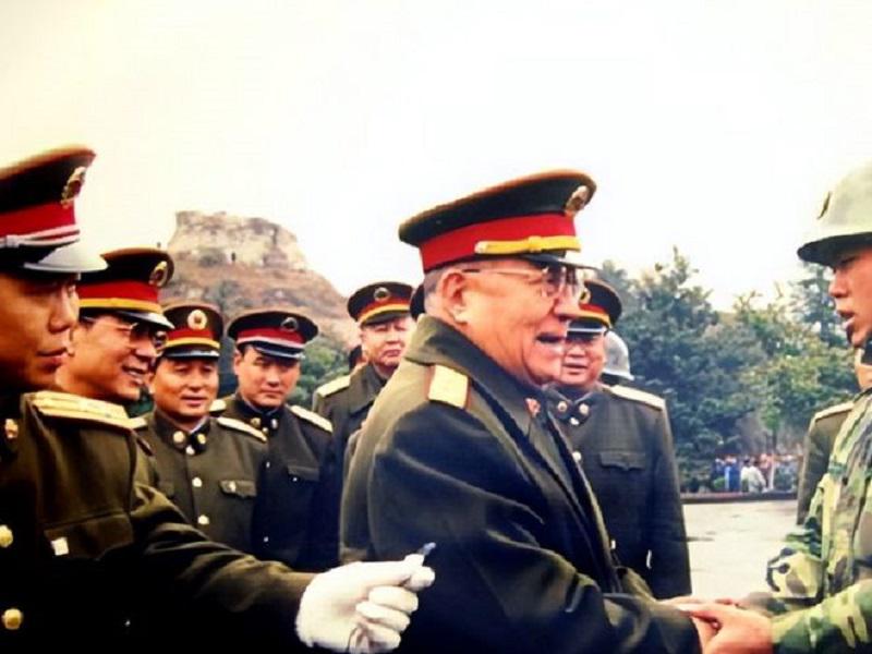 揭秘1988年授上将名单，那些英勇无畏的将领们，揭秘，英勇无畏的将领们——1988年授上将名单全解析