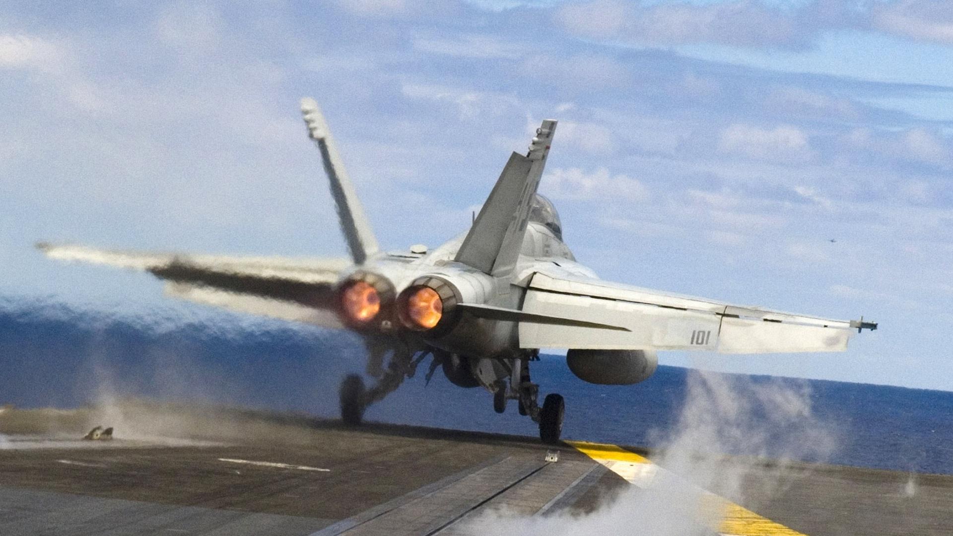 T-50战机绝美空中机动展示，探索现代战斗机的卓越性能，T-50战机空中机动展示，现代战斗机的卓越风采