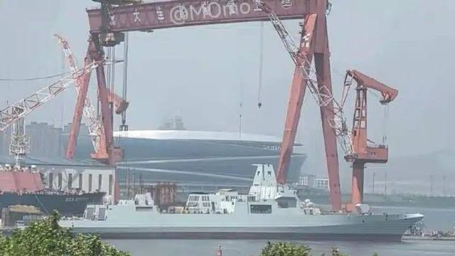 探索新纪元，055第二批次下水纪实，探索新纪元，055驱逐舰第二批次下水实录