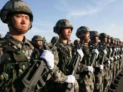 刀口谈兵最新消息，深度解析军事动态与未来展望，刀口谈兵最新动态解析，军事趋势展望与深度解读