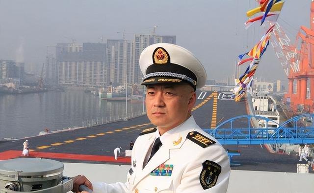 南京舰历任舰长，探寻中国海军力量的重要人物与历程，南京舰历任舰长揭秘，探寻中国海军力量的关键人物与历程