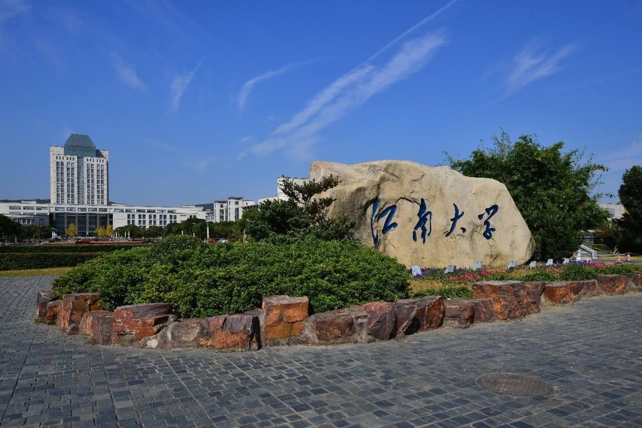 武器装备科研生产单位二级保密资格的重要性及其申请流程，武器装备科研生产单位二级保密资格申请流程及其重要性解析