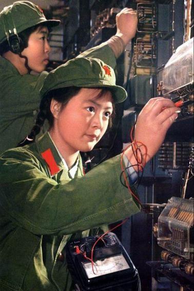 中国海军，图片中的力量与荣耀，中国海军，力量与荣耀的壮丽画卷