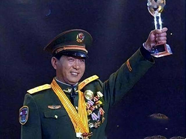 丁晓兵将军与电视剧的传奇故事，丁晓兵将军与影视传奇的交融故事