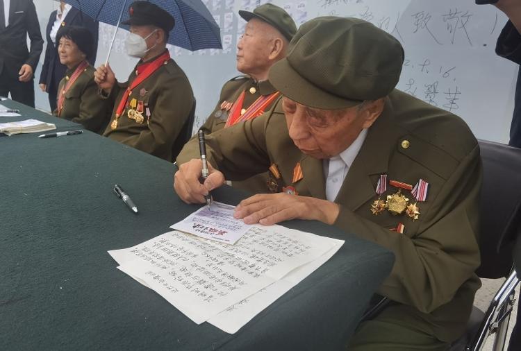 志愿军回家的合唱歌曲，音乐与情感的交织，志愿军归来的合唱乐章，音乐与情感的融合之旅