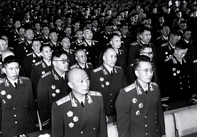 揭秘，1955年授衔最年轻的将军是谁？，揭秘，最年轻的将军揭秘，他是谁？——揭秘1955年授衔的年轻将军传奇故事