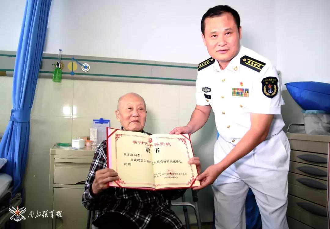 恩施舰型号解析，揭示现代海军舰艇的杰出代表，恩施舰型号深度解析，现代海军舰艇杰出代表揭秘