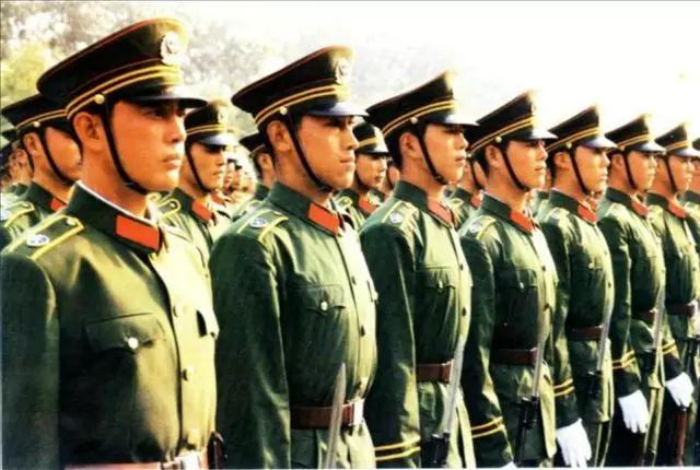 中国人民武装警察部队，时代的荣光与使命，中国人民武装警察部队，时代的荣光与神圣使命