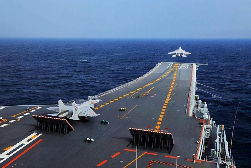 辽宁号航空母舰