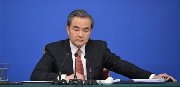 外交部部长与党委书记，引领外交新时代的双重角色，外交部部长与党委书记，引领新时代的双重角色塑造外交新篇章