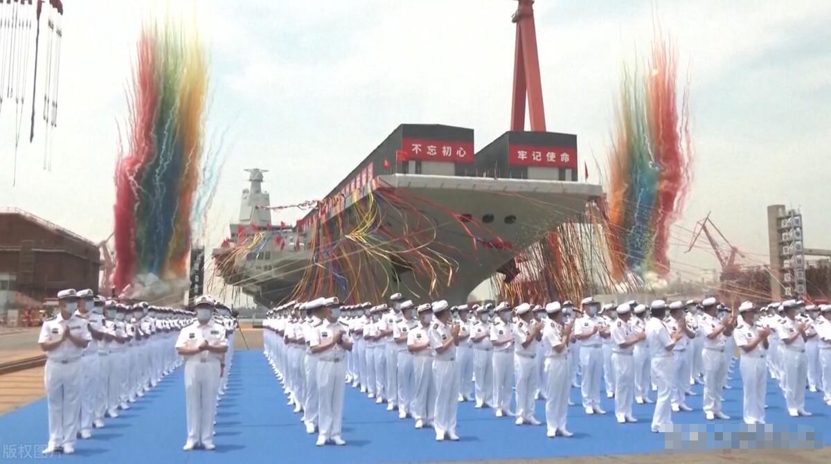 揭秘中国航母的巨大身躯，探索海洋强国之路，揭秘中国航母身躯，探寻海洋强国发展之路
