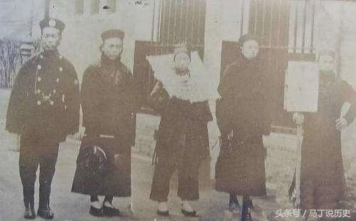 鼎盛军事论坛的落幕，探究其停止运营的背后原因与影响，鼎盛军事论坛停摆，探究背后原因及影响