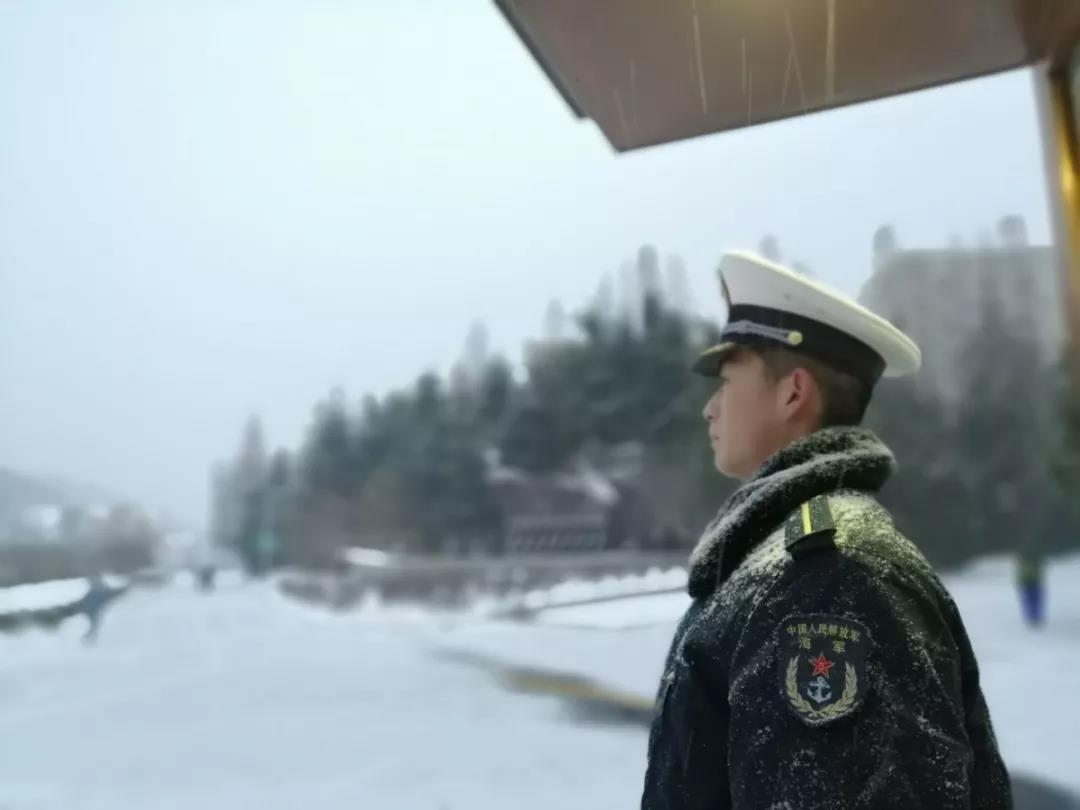 大连舰艇学院是二本吗？——解析中国海军军官摇篮的学历层次，大连舰艇学院学历层次解析，是二本还是中国海军军官的摇篮？