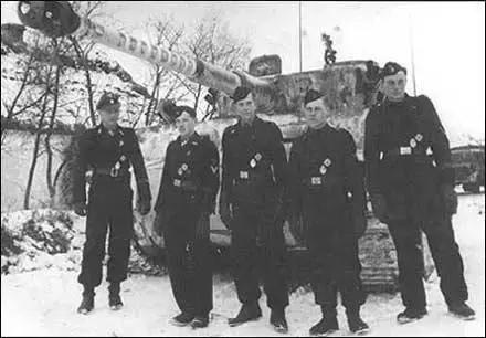二战虎式坦克视频，重温历史，感悟战争残酷，二战虎式坦克，重温历史，战争的残酷与英勇