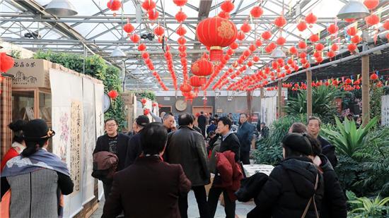 世界新闻报中的书画环球之旅，书画环球之旅，世界新闻报独家报道