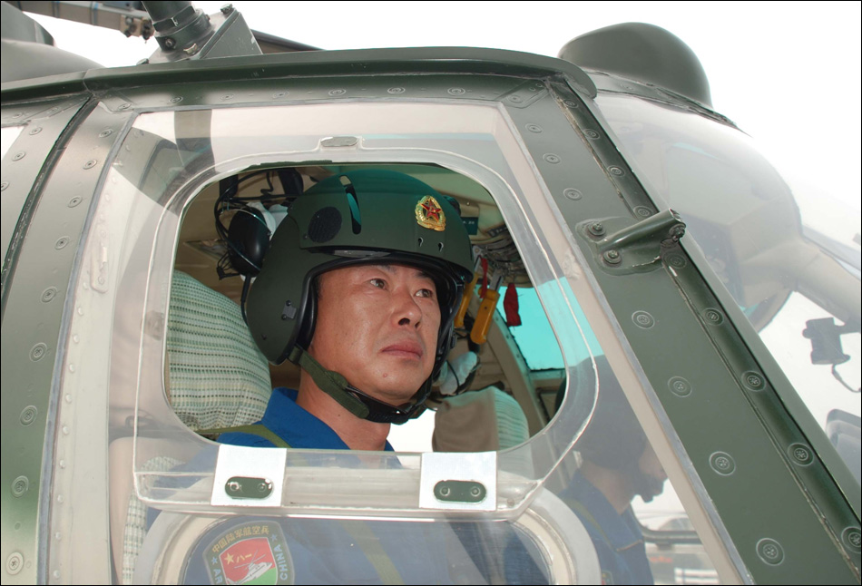 探索卓越之路，记陆军航空兵部队英雄孙凤阳在38集团军的辉煌历程，陆军航空兵英雄孙凤阳在38集团军的辉煌历程，卓越之路探索记