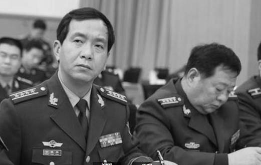 丁晓兵老婆，背后的力量与支持，丁晓兵背后的力量，妻子默默的支持