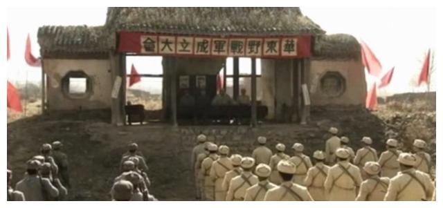十大元帅中谁带兵打仗最多？——历史回顾与解析，历史揭秘，哪位元帅带兵打仗最多？——十大元帅中的军事传奇与解析