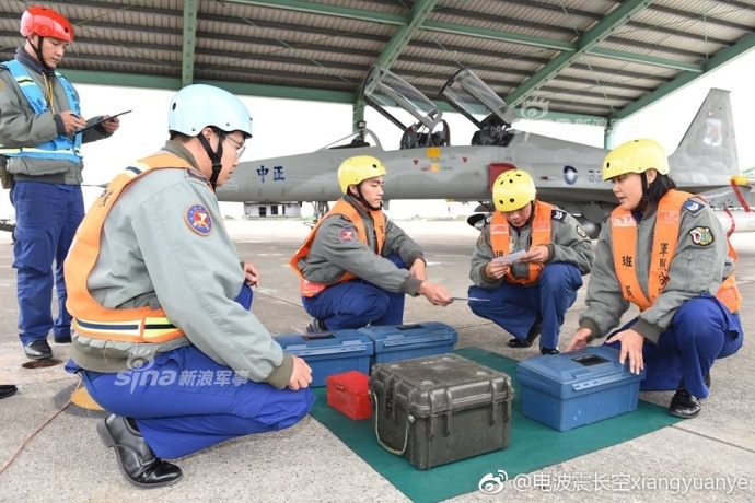 直-18预警直升机长度，空中巨目的神秘面纱揭秘，揭秘直-18预警直升机长度，空中巨目的神秘面纱全解析