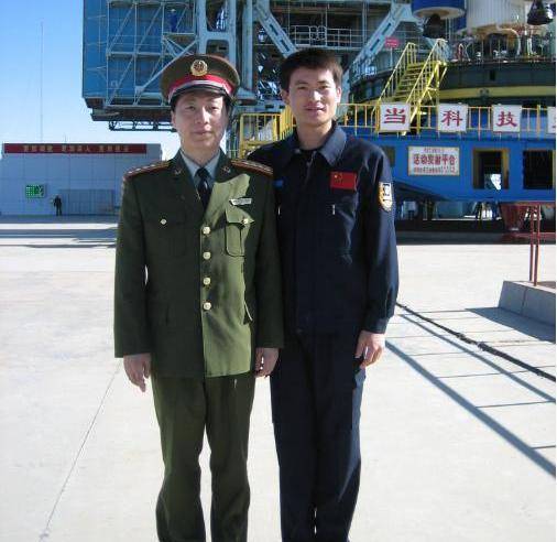 杨宇军父亲资料照片，一位令人敬佩的军人背景，杨宇军父亲军人背景资料照片揭秘