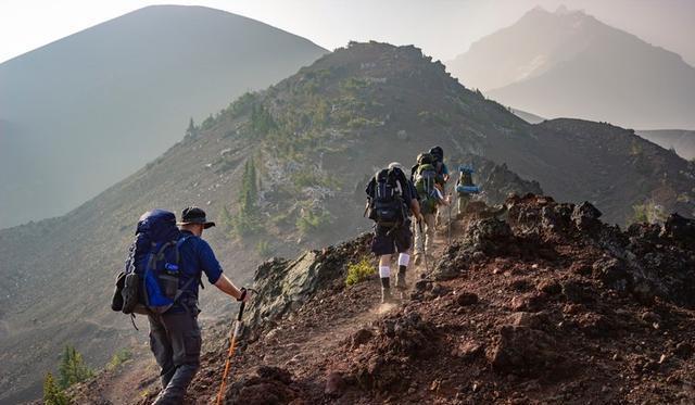中国三个山地旅的人数概况，中国三个山地旅人数概况简介
