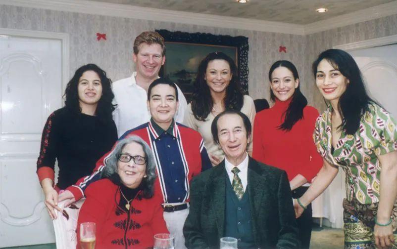 2004新澳门天天开好彩大全正版