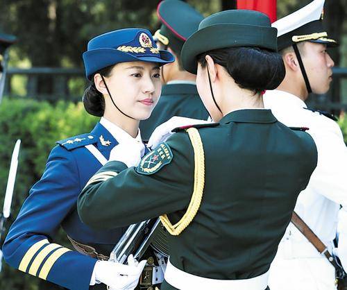 探讨2025年征兵学历要求的新趋势与挑战，探讨未来征兵学历趋势，挑战与机遇的交汇点 2025年征兵学历要求展望