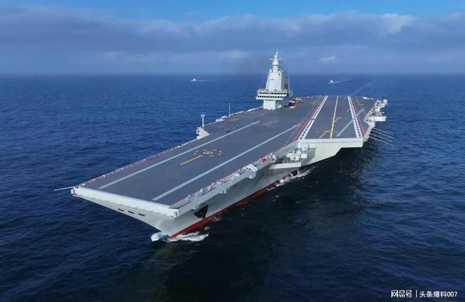 福特号航空母舰，美国第三代核动力航母的真相探究，美国第三代核动力航母福特号真相探究