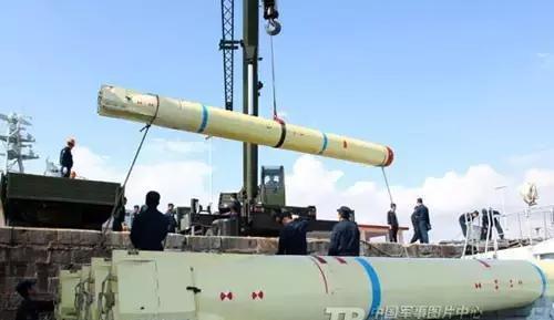 长剑-10巡航导弹舰载，现代海军力量的核心支柱，长剑-舰载巡航导弹，现代海军力量的核心支柱