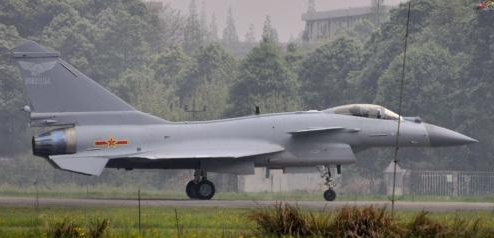 歼八B飞机，中国航空工业的骄傲，歼八B飞机，中国航空工业的辉煌骄傲