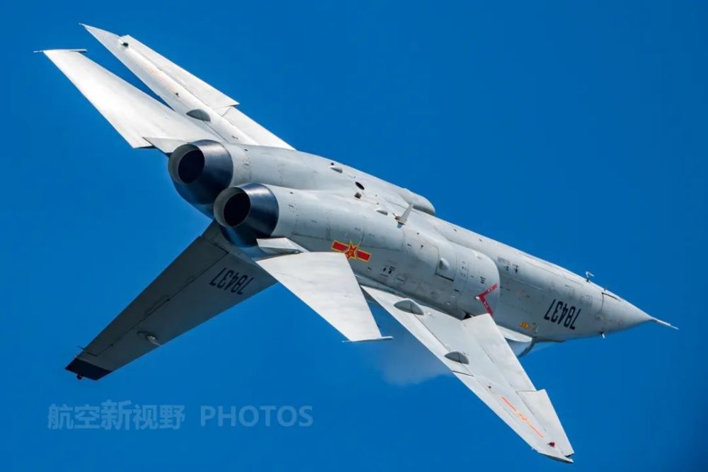探索航空世界，教-10飞机高清图片展示，教-10飞机探索航空世界的高清图片展示