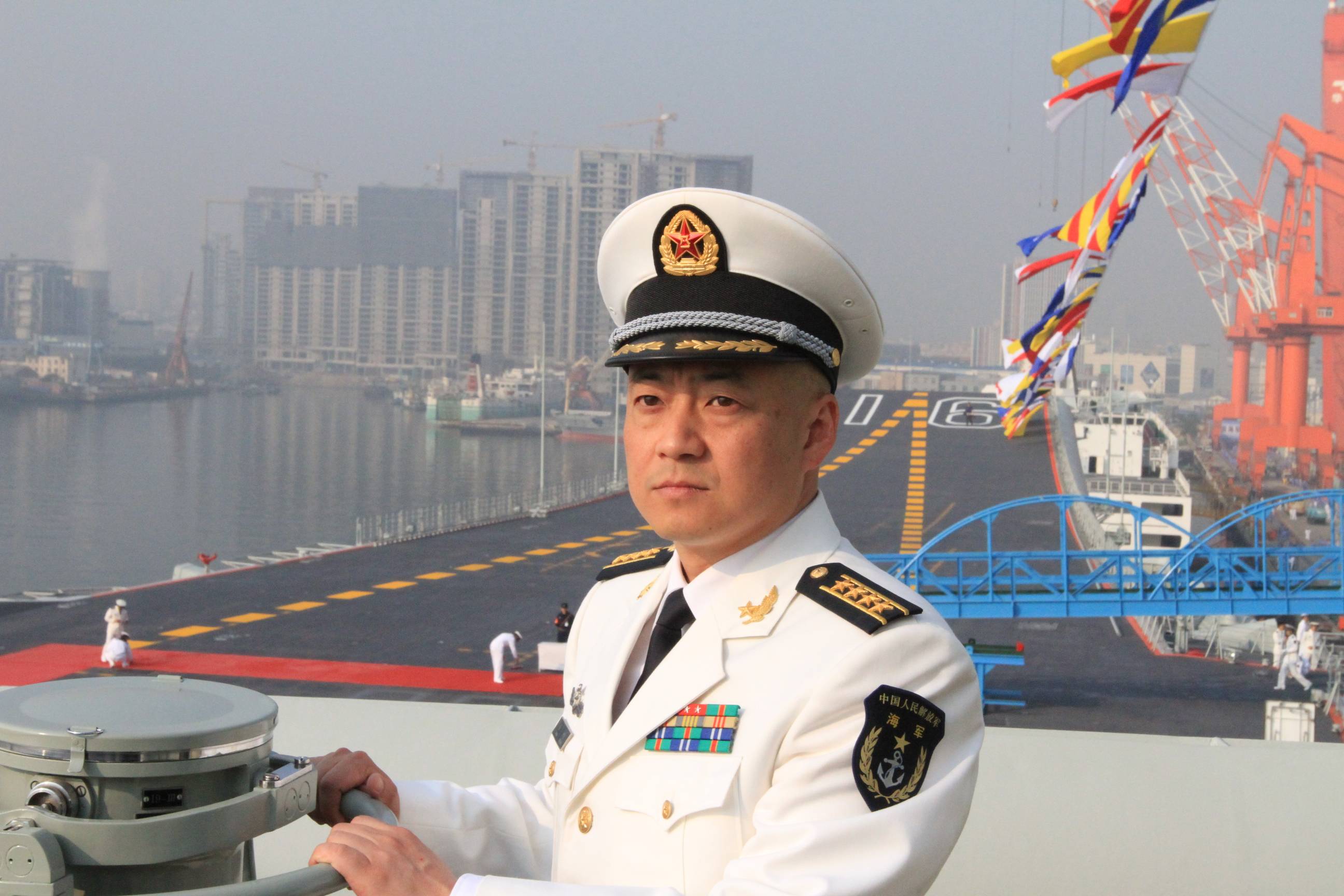 中国第三艘航母舰长揭秘，英勇领航，捍卫海洋强国梦，中国第三艘航母舰长揭秘，捍卫海洋强国梦，英勇领航启航程
