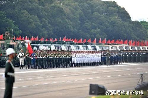 香港阅兵的历史回顾与意义解析，香港阅兵的历史回顾与意义深度解读