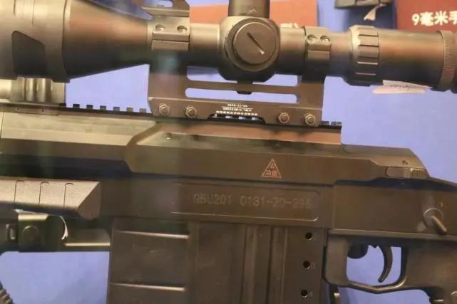 揭秘中国制造的尖端武器，203式狙击枪，揭秘，中国制造的尖端武器——203式狙击枪亮相世人眼前