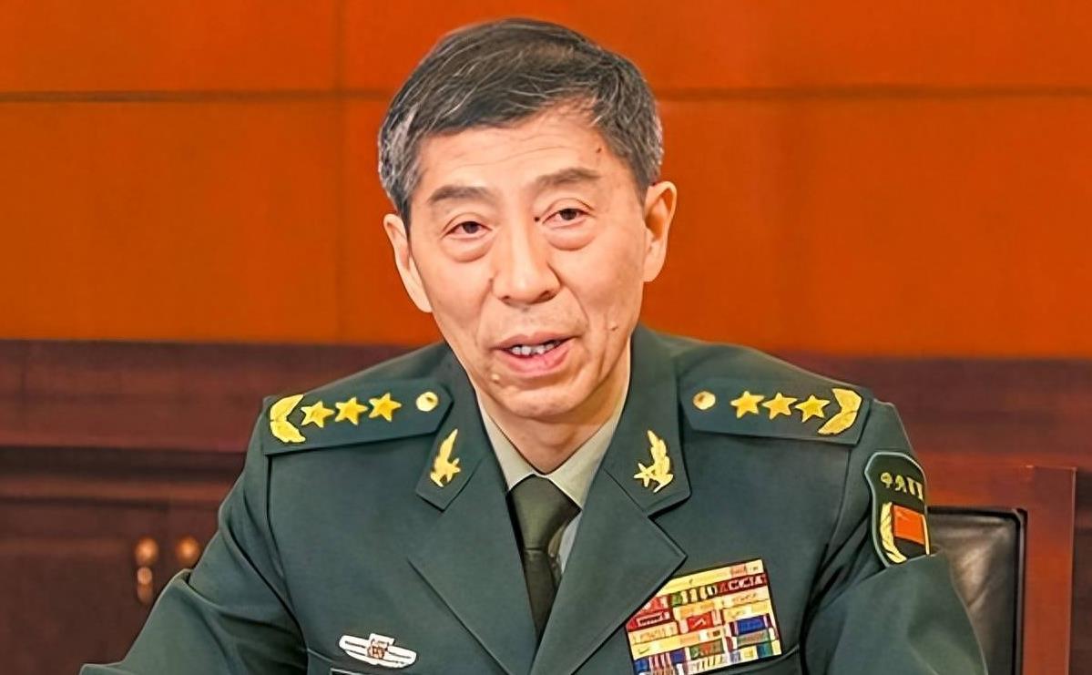 中华人民共和国的国防领导权由及其深层含义，中华人民共和国国防领导权的深层含义与重要性