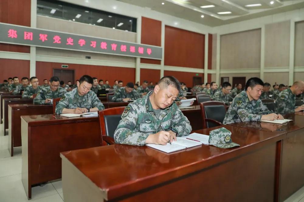 国防大学一级教授名单及其学术贡献，国防大学一级教授名单与他们的学术贡献概述
