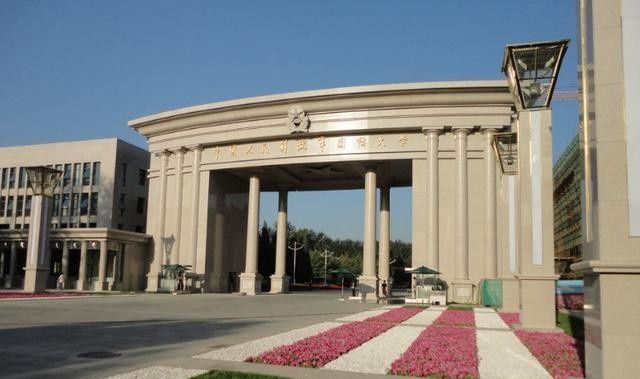 中国陆军指挥官学院，培养未来军事领袖的摇篮，中国陆军指挥官学院，培育未来军事领袖的摇篮