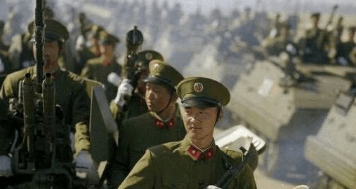 揭秘罕见的85式军服照片，历史与荣耀的瞬间定格，揭秘罕见85式军服照片，历史与荣耀的瞬间定格回顾