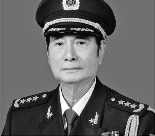 中部战区总医院院长军衔及其卓越贡献，中部战区总医院院长军衔与卓越贡献解析