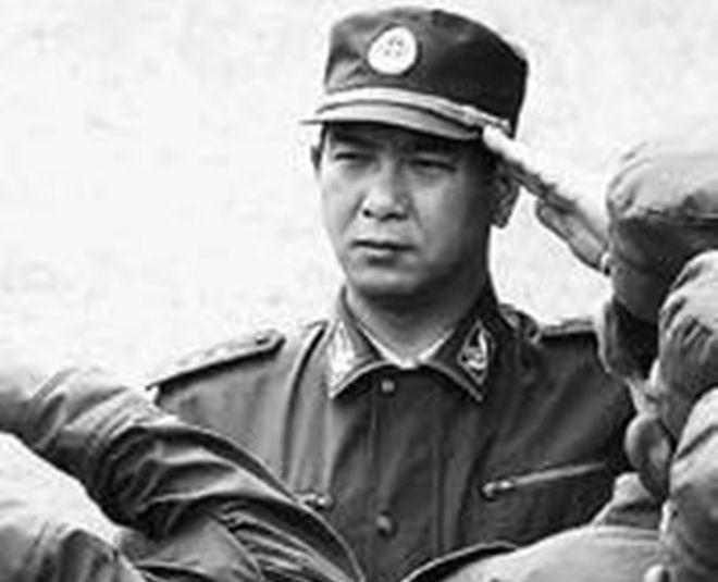 丁晓兵没有右手那张照片儿，超越极限的人生力量，丁晓兵，超越极限的人生力量——无右手的照片背后的故事